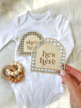 Load image into Gallery viewer, Rattan Double Sided Gender Reveal