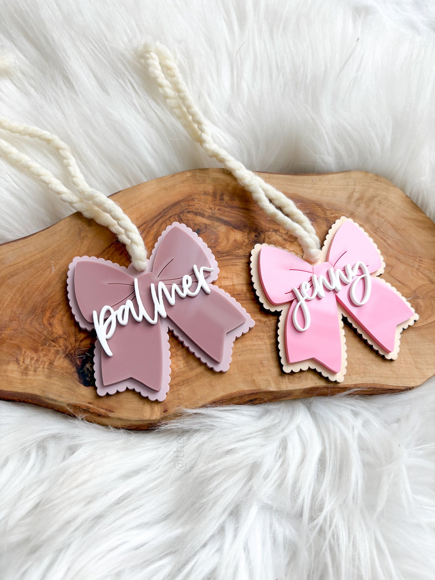 Bow Valentine's Name Tag